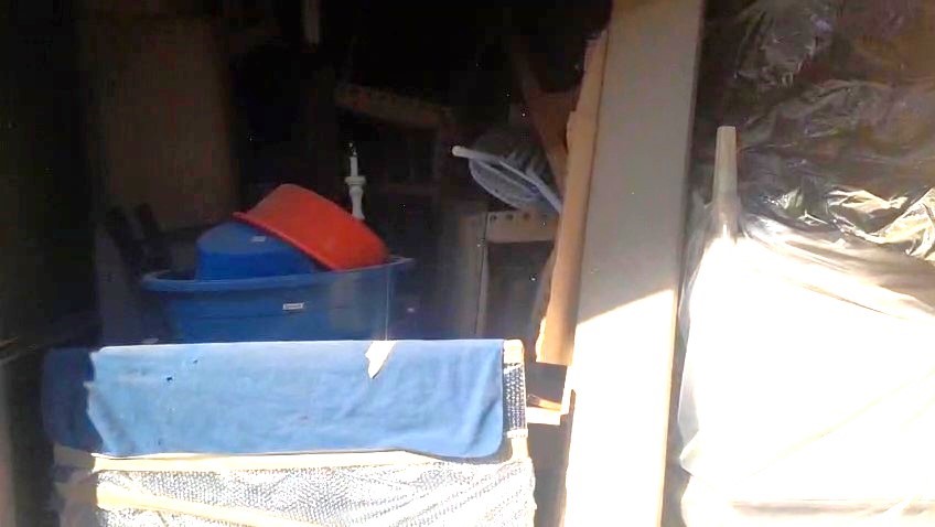 1 - Fridge Unit