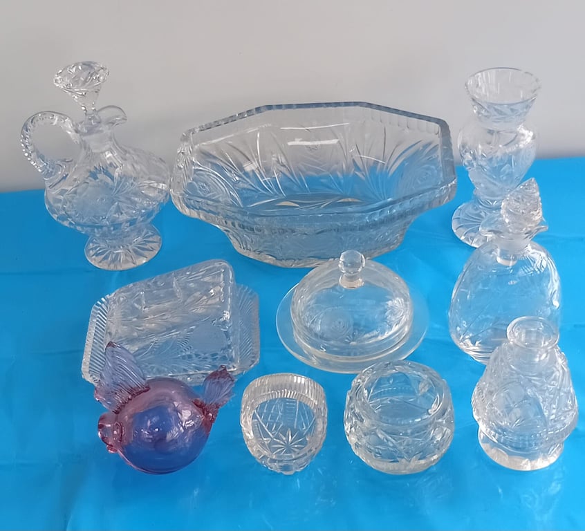 Vintage Cut-Glass & Crystal Decorative Collection – Bowls, Decanters & Ornaments