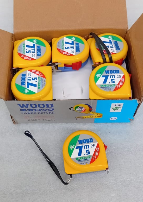 72 X  M25 Measuring Tape 7.5m
