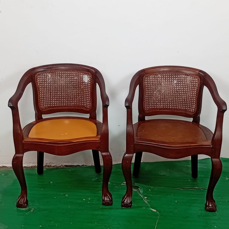 2 x Ball & Claw Rattan - Back Chairs - price per piece