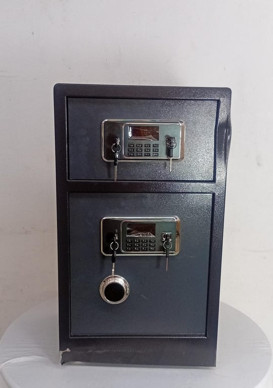 Electronic Security Safe