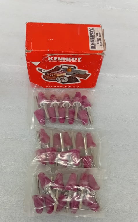 30 x Kennedy Mounted Wheels
