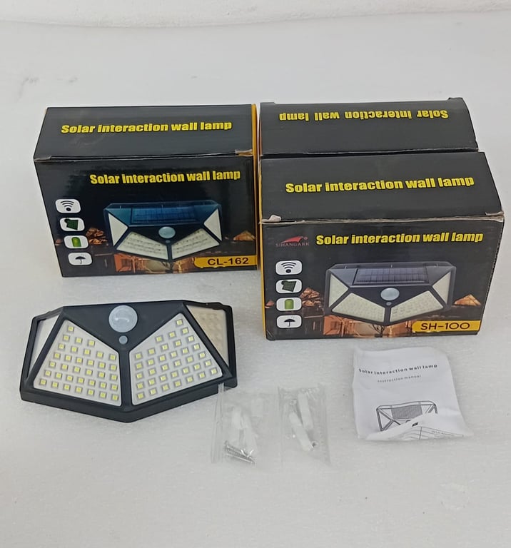 4 x Solar Interaction Wall Lamp