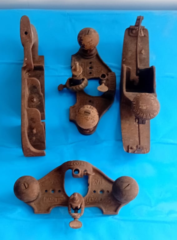 Vintage Cast Iron Woodworking Planes & Spokeshave Tools