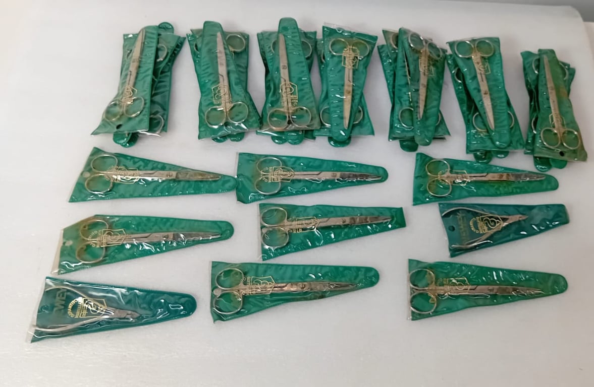 Joblot Of Scissors