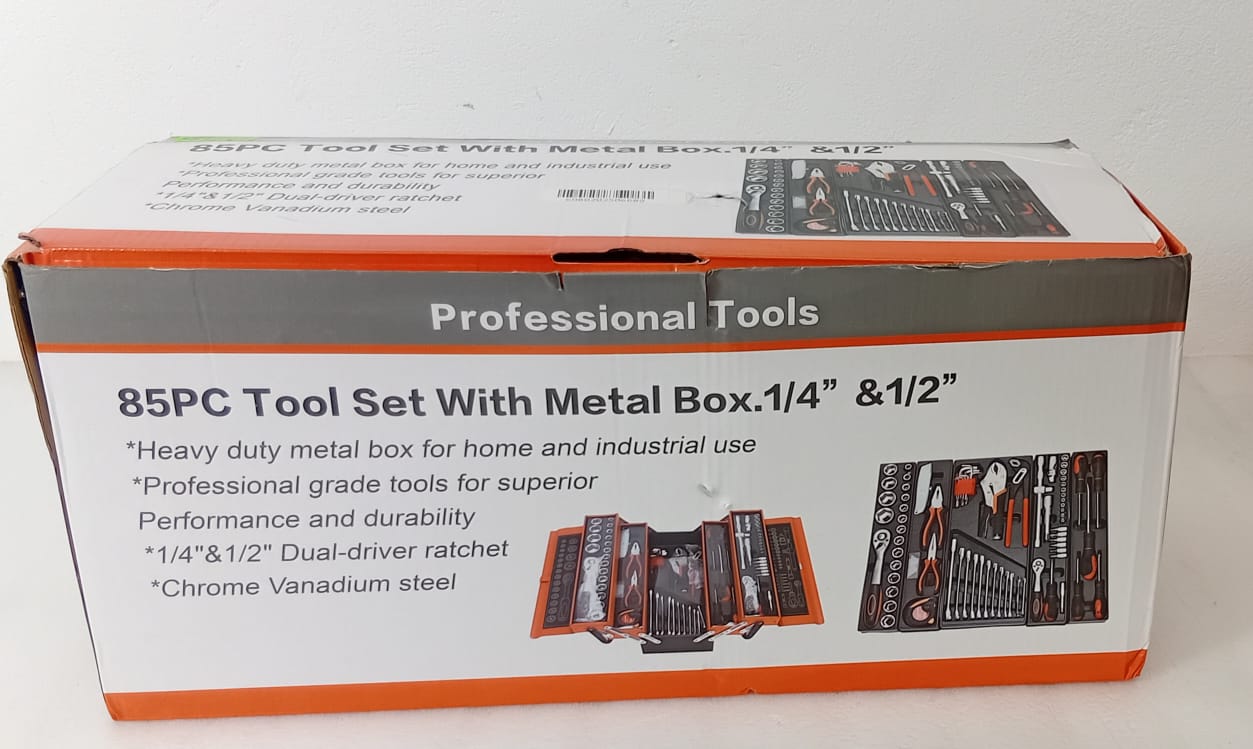85 Piece Tool Set With Meatal Box 1/4 & 1/2