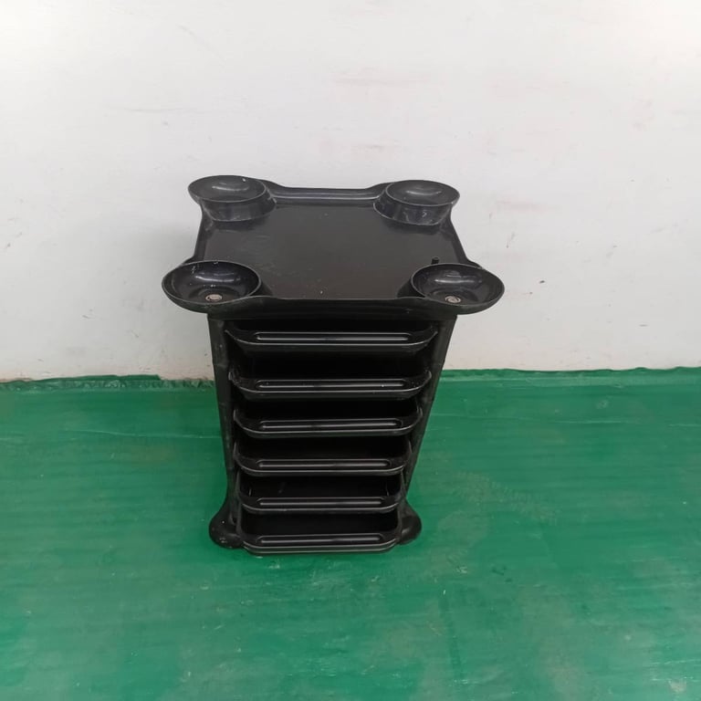 Plastic Cabinet with drawers