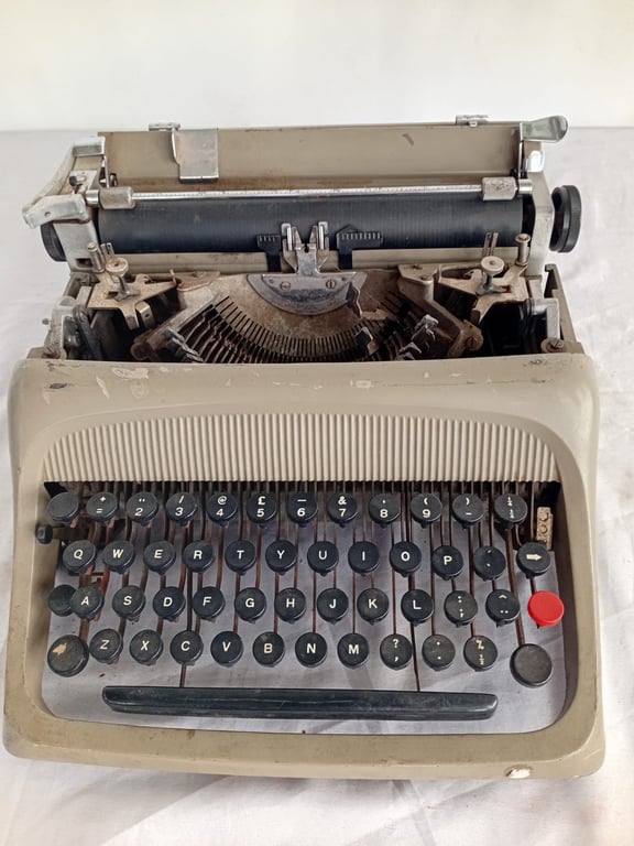 Vintage Manual Typewriter