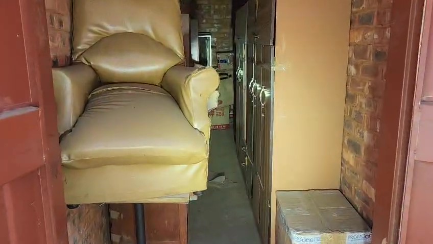 Lot no 3 Wardrobe Unit