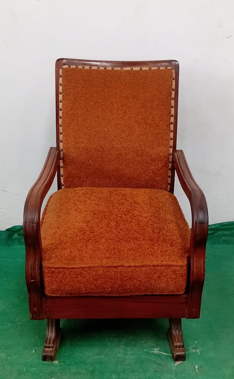 Vintage Wooden Armchair – Plush Upholstery