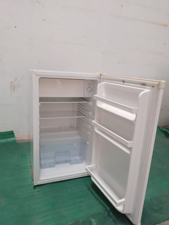 Hisense Bas Fridge