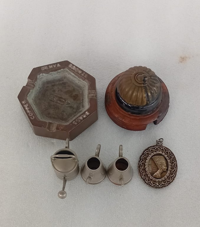 Joblot Of Vintage Items
