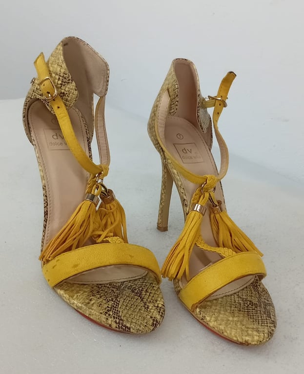Dolce Vita Yellow Snake Skin High Heeled Sandals - Size 7