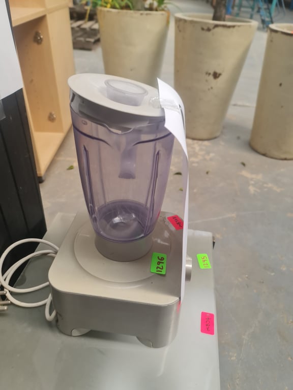 MB3-48 Smoothie Blender