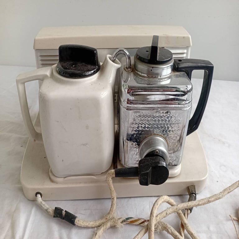 Vintage Teamaker/Alarm Clock
