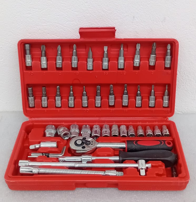 46-Piece 1/4" Drive Socket Set with Case