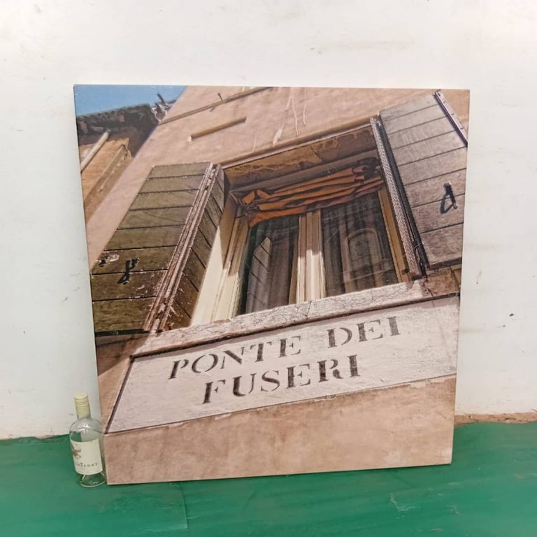 Joblot Of Canvas Prints (12)