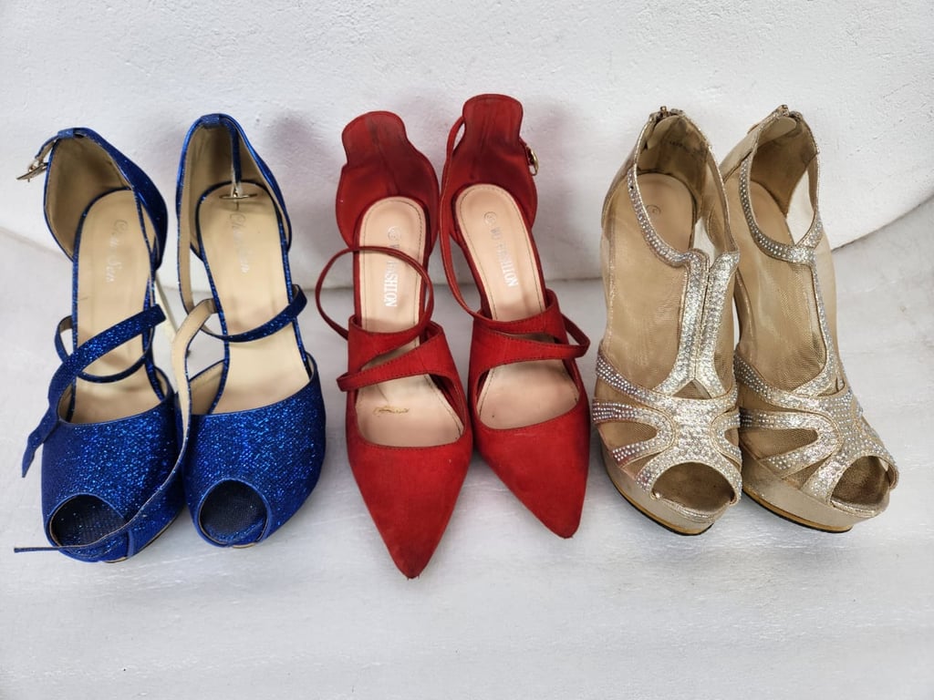 3 X High Heeled Sandals - price per piece