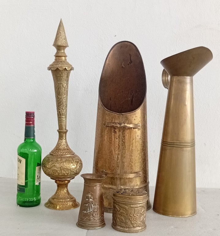 Large Vintage Brass & Copper Decorative Items – Mixed Lot