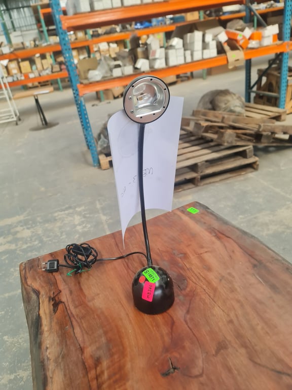 MB3-40 Desk Flexible Lamp
