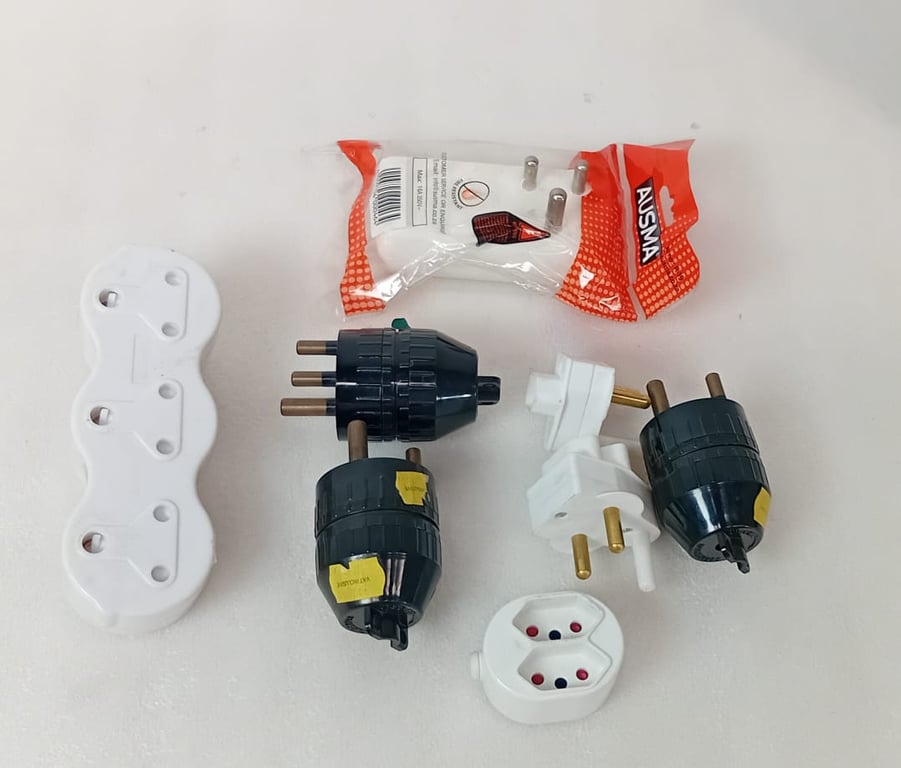 Joblot Of Electrical Power Plugs
