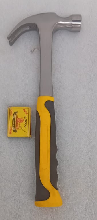 Claw Hammer with Rubberised Grip
