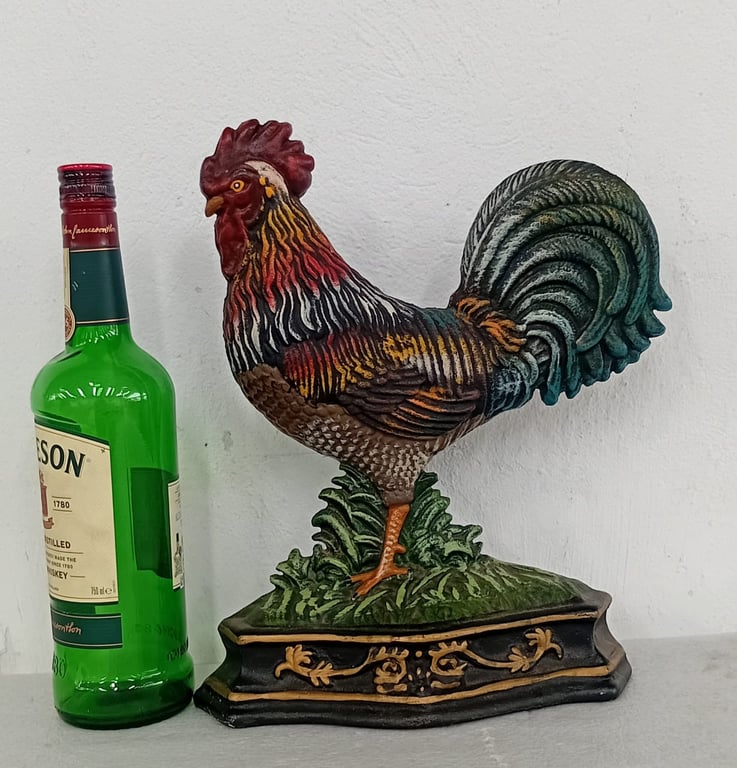 Vintage Cast Iron Rooster Wall Hanging / Decorative Plaque