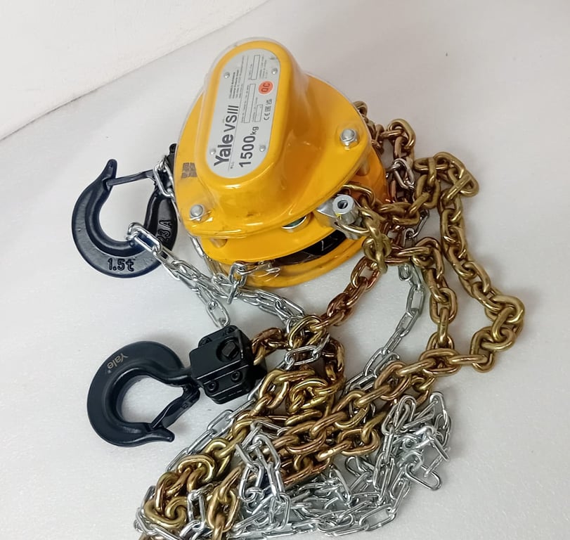 Yale VSIII hand chain hoist 1500kg