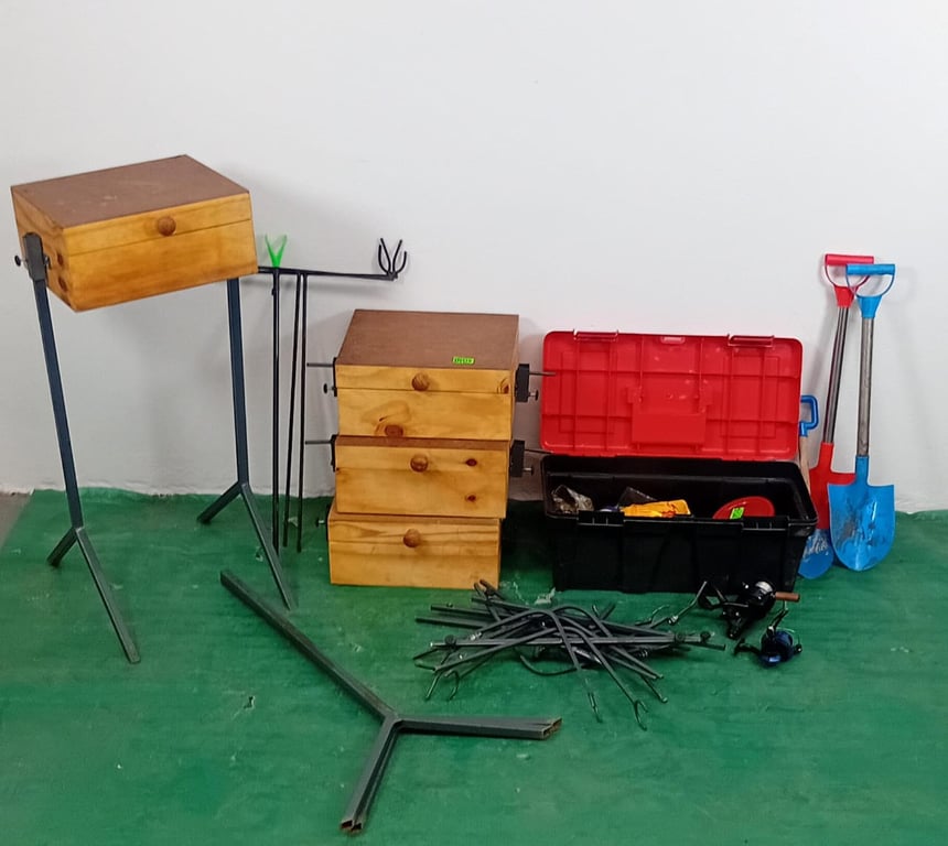 Joblot Of Fishing Kit