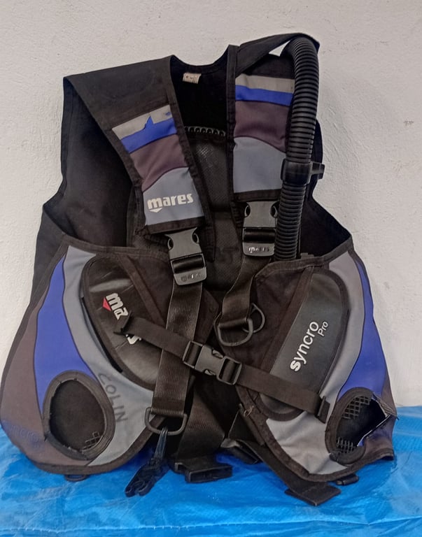 Medium Size -Mares Syncro Pro Scuba Diving BCD (Premium Buoyancy Control Vest)