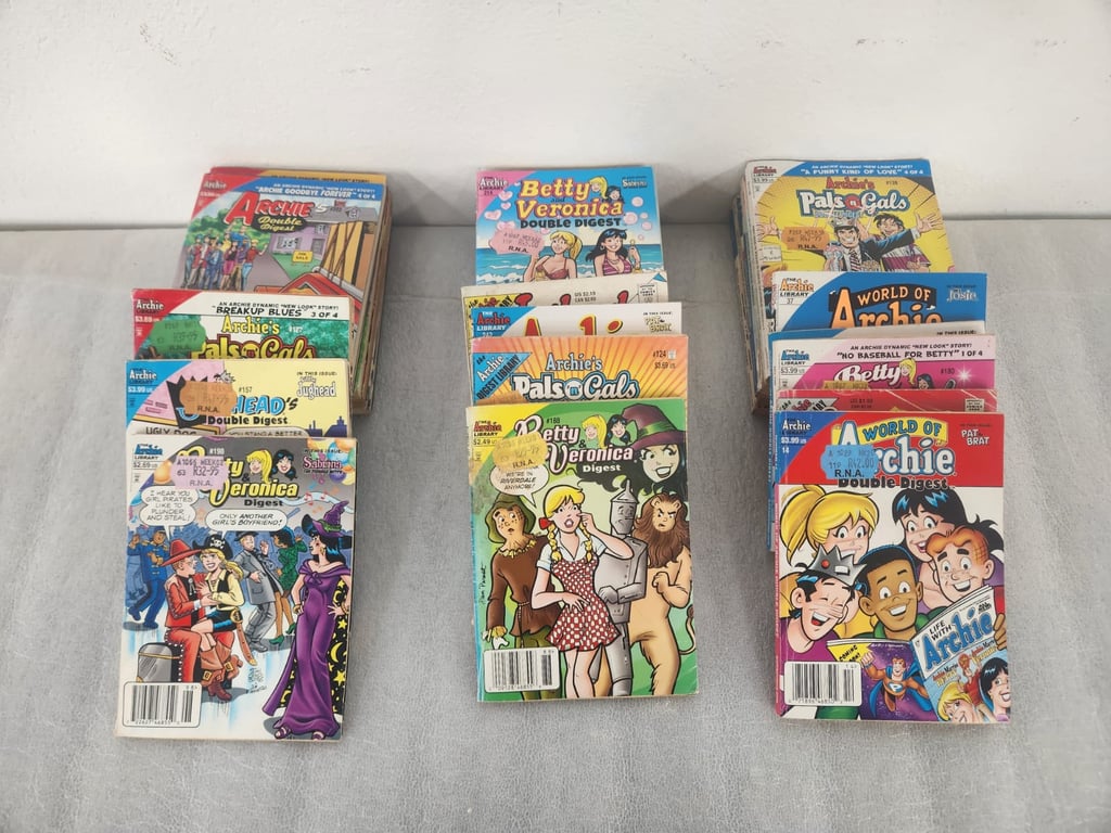 Archie Comic book  set 2 (30) - price per piece