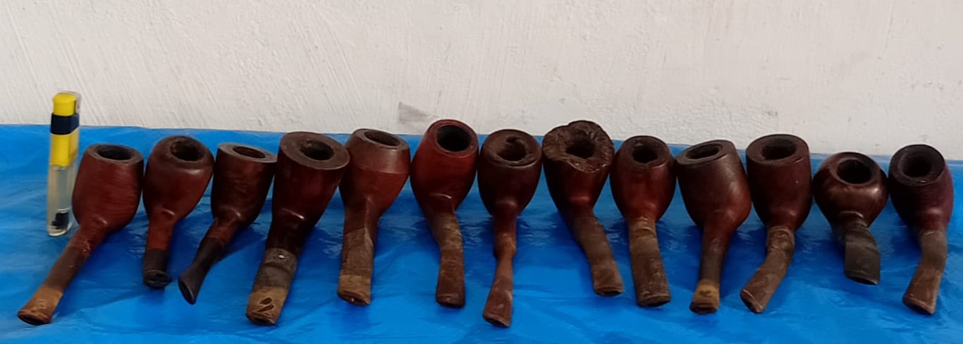 Collection of Vintage Wooden Tobacco Pipes