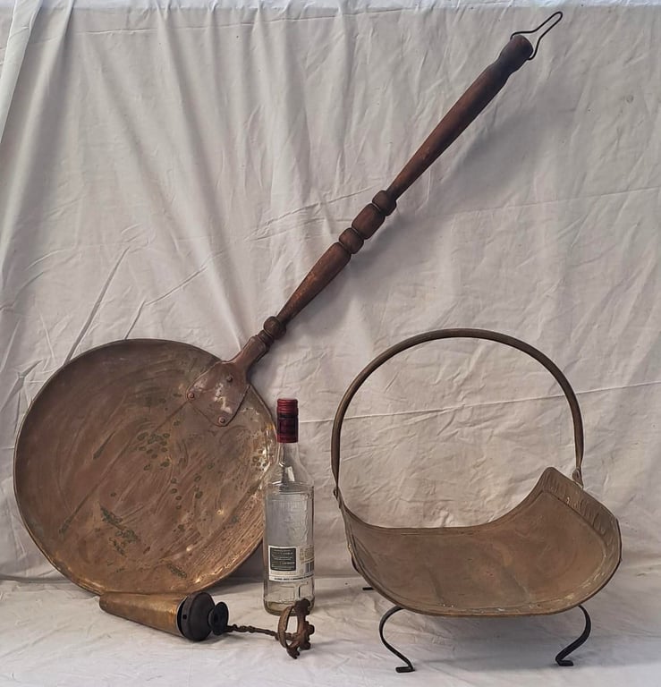 Joblot Of Antique Brass Items