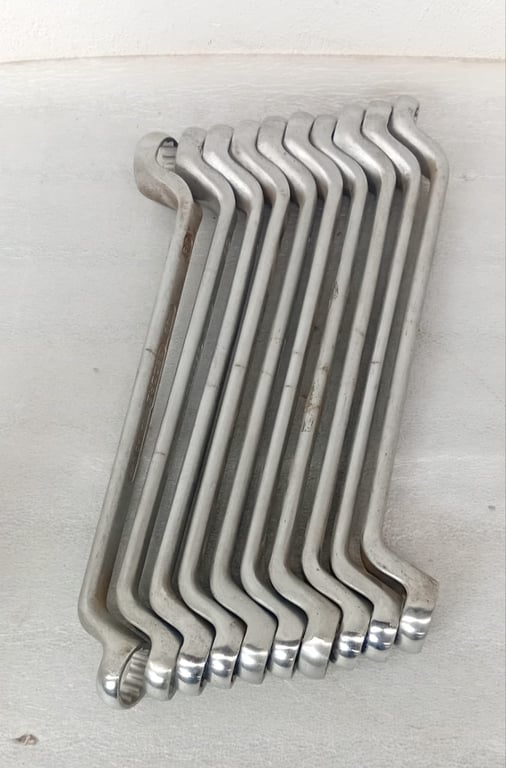 10 x Double-Ended Ring Spanner 28/25mm