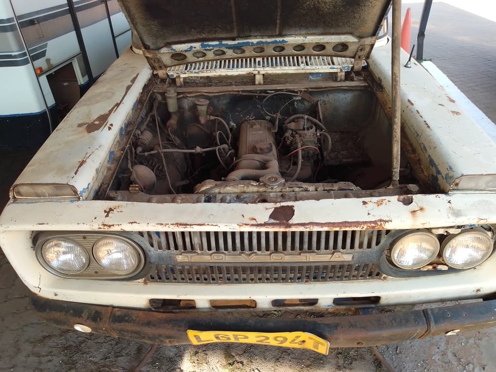 12 - Vintage Toyota Stallion Bakkie
