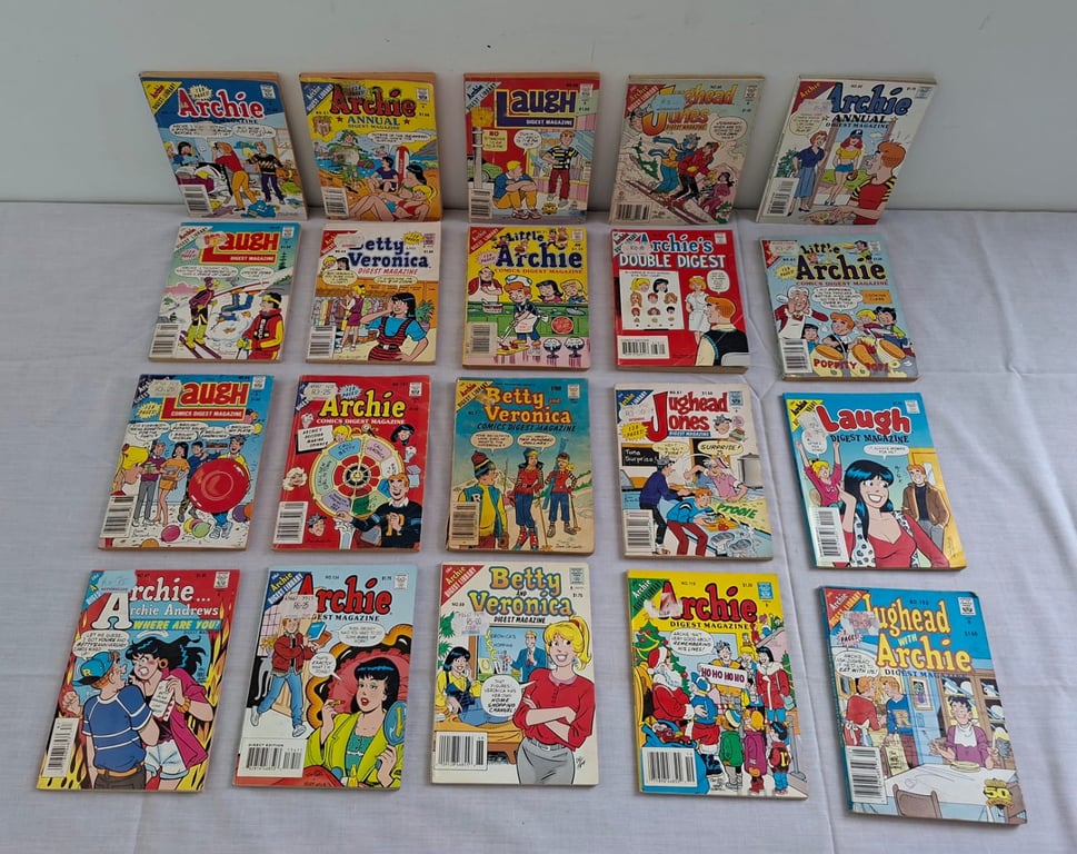 Collection of Vintage Archie Comic Books (20 Books)