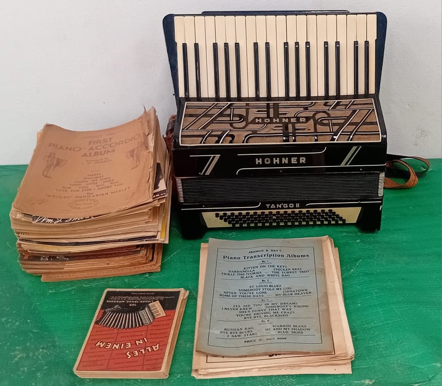 Hohner Tango II Piano Accordion
