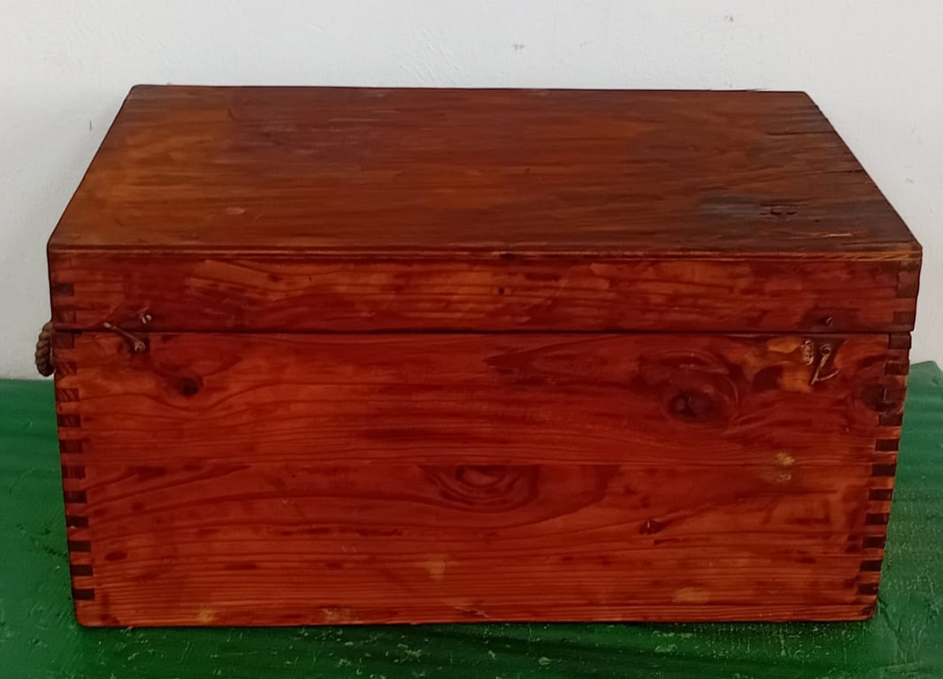 Solid Wood Storage Chest with Rope Handles