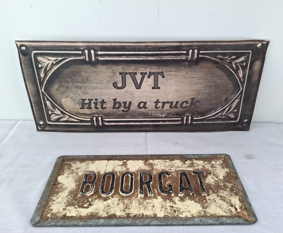 Decorative Metal Wall Plaques bid per piece
