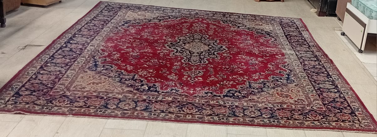 Large Traditional Persian-Style Rug