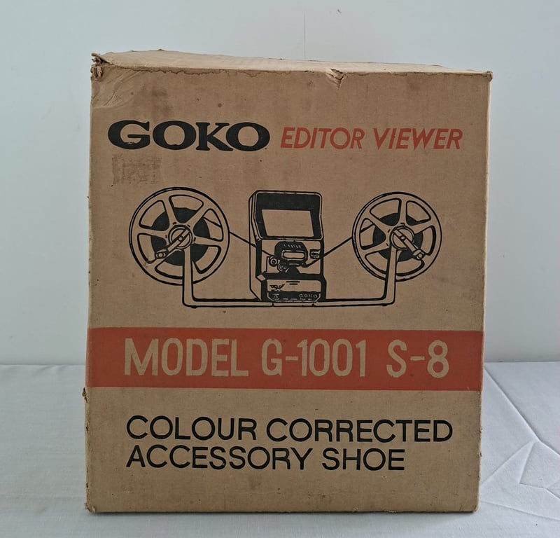 oko Model G-1001 S-8 Super 8 Film Editor Viewer with Colour Corrected Accessory Shoe (Boxed)