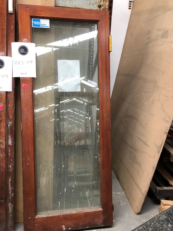 MB3-07 Glass Door with Hinge