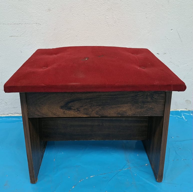 Vintage Backless Vanity Stool