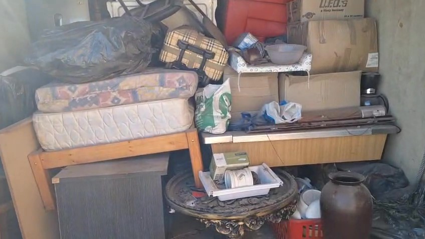26 - Red Couch Unit