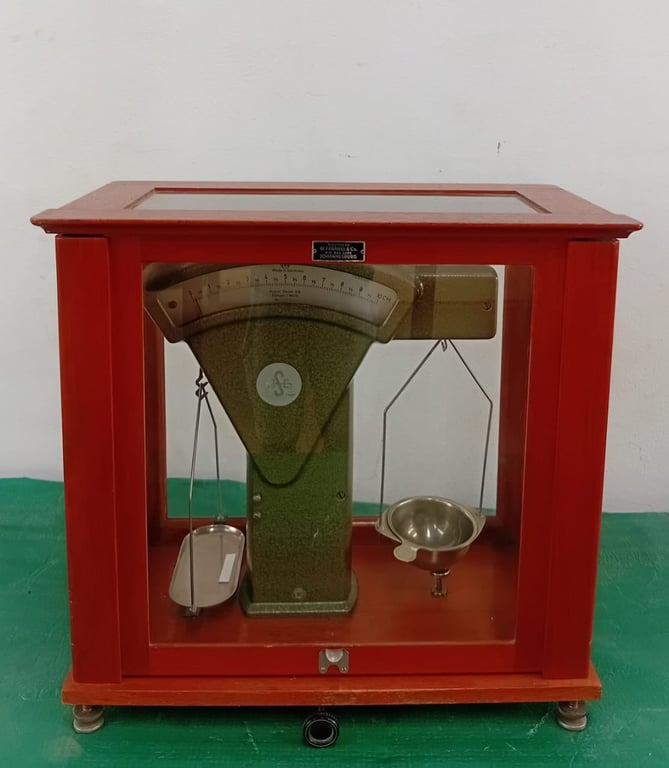 Antique Apothecary Scale