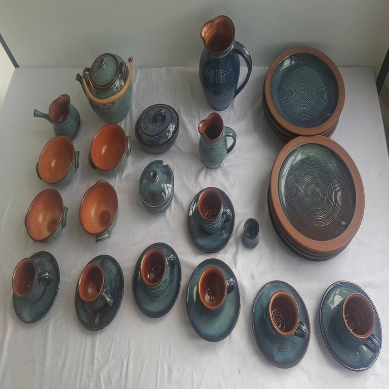 Handcrafted Pottery Tableware