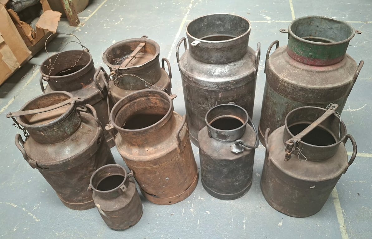 Vintage Metal Milk Cans (WAP)