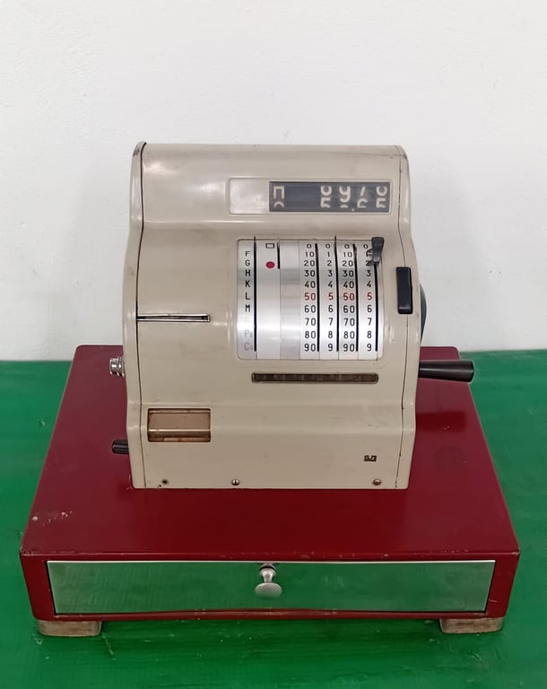 Vintage Cash Register