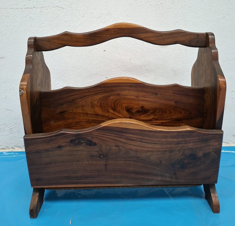 Kiaat Wooden Magazine Rack (Small)