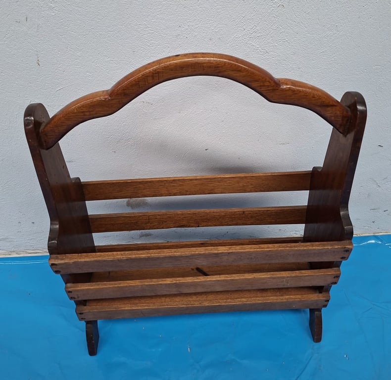 Meranti Wooden Magazine Rack